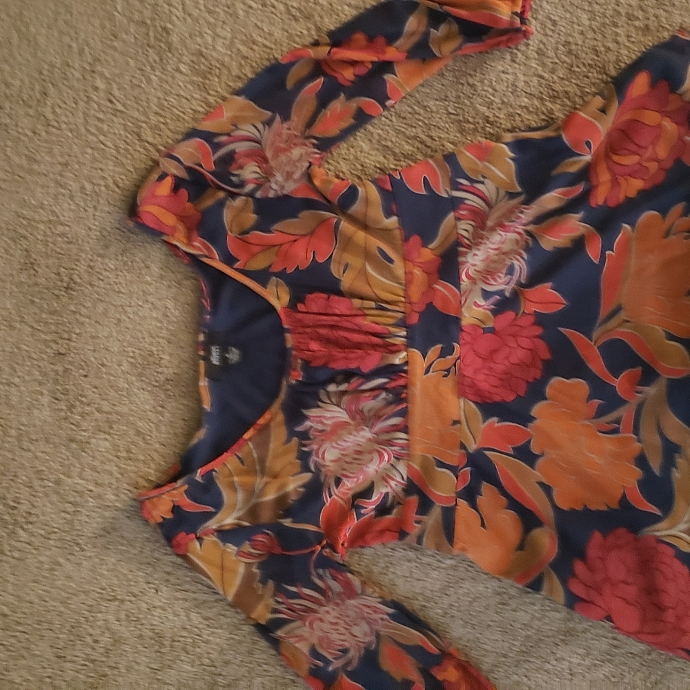 Womens floral top